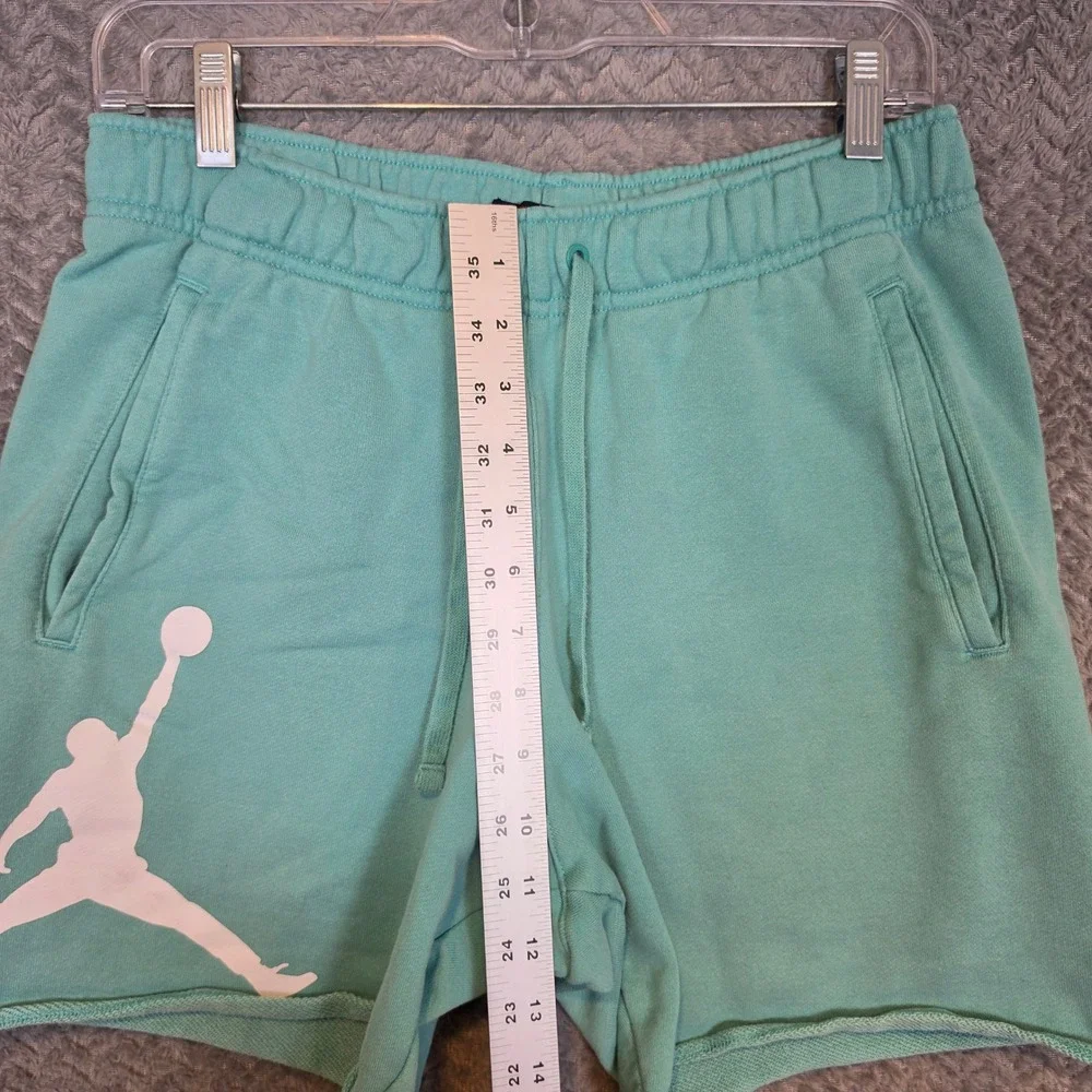 Jordan Mens Essentials Fleece Shorts Teal Green Jumpman DA9822-440 Size Small